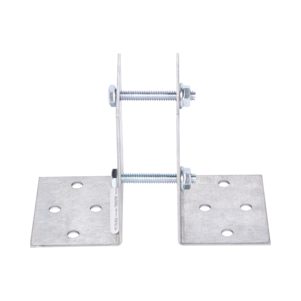 Base Multiposición para postes de paso o esquina en cercos electricos 100% Acero galvanizado.