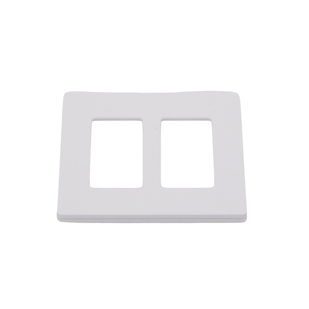 Tapa Color Blanco Satin Snow para interruptor o dimmer Lutron, 2 gang, limpio y moderno