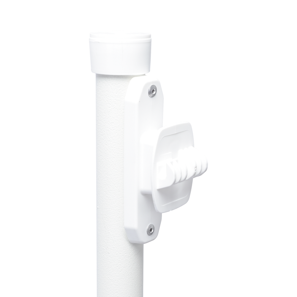 Poste con 6 Aisladores de PASO  para Cerca Electrificada. Tubo Galva. de 1.4m, cal. 18 de 1" Diam. + Pintura Blanca.